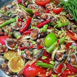 ตำหอยแครง