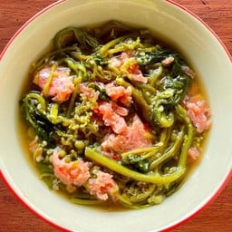 แกงผักปลังใส่จิ้นส้ม