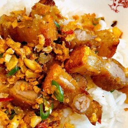 Ginsenหมูกรอบ
