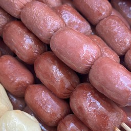 ไส้กรอกแดงตำนาน