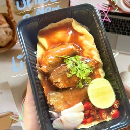 ข้าวไข่ข้น ปลากระป๋อง