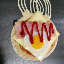 พิซซ่า+ชีส+เบคอน+ไข่