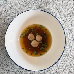 ลูกชิ้นเนื้อ3ลูก