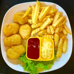 เฟรนฟราย+นักเก็ตไก่