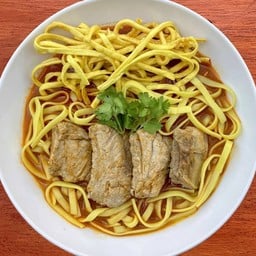 ข้าวซอยซี่โครงหมู