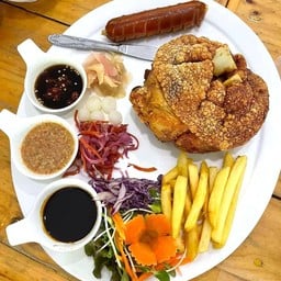 ขาหมูเยอรมัน