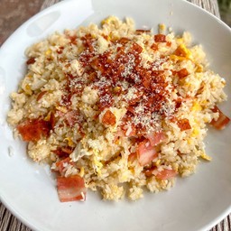 ข้าวผัดเบค่อนชีส
