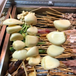 กระเทียมย่าง