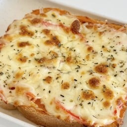 ปังพิซซ่าปูอัดชีส