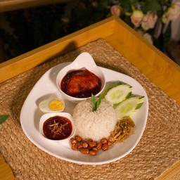 นาซิลือเมาะ+แกงไก่