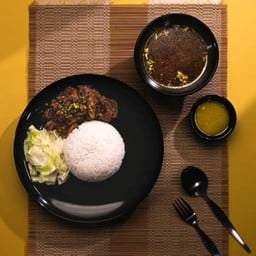 ข้าวเนื้อตุ๋นแซ่ป
