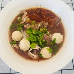 ก๋วยเตี๋ยวหมูน้ำใส