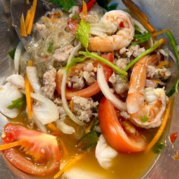 ยำวุ้นเส้นทะเลรวม