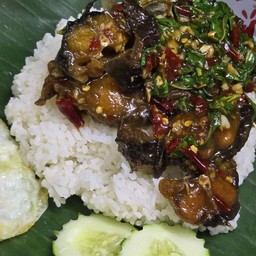 กะเพราปลาดุก