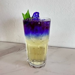 อัญชันใบเตย