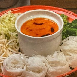 ขนมจีนน้ำยากะทิ