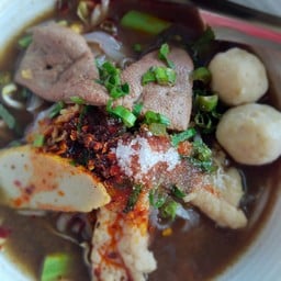 ร้านก๋วยเตี๋ยว30บาท