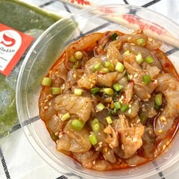 แมงกะพรุนน้ำมันงา สไตล์ใกล้ฉัน