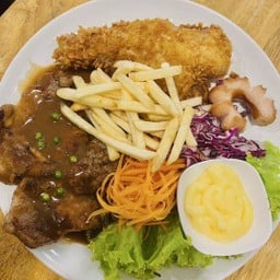 สเต็กมากิลล์แม่เหียะ