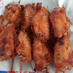 ส้มตำ ตำไทครัว-เหล่านาดี