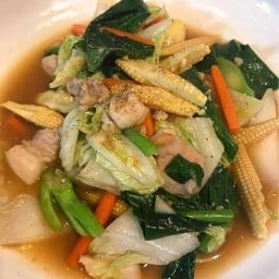 กับข้าว-ผัดผักรวมมิตร (เลือกเนื้อสัตว์ได้)