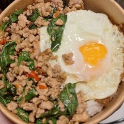 ตามสั่งยามวิกาล
