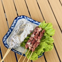烤牛肉เนื้อ ย่าง