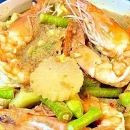 แกงส้มผักรวมกุ้ง