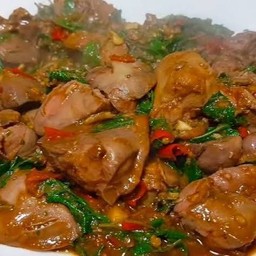 กะเพราตับราดข้าว