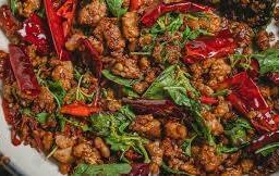 ข้าว+กะเพราหมูสับพริกแห้ง