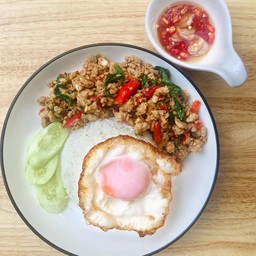 ข้าวกะเพราหมูสับ+ไข่ดาว