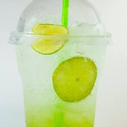 น้ำเขียว มะนาวโซดา