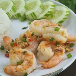 ข้าวกุ้งผัดพริกเกลือ