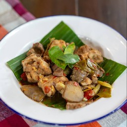 ไก่ใต้น้ำ