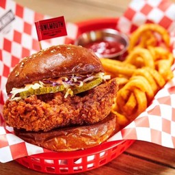Hot Chicken Burger