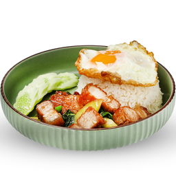 ข้าวคะน้าหมูกรอบ+ไข่ดาว