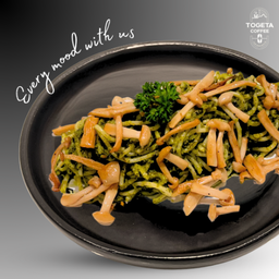 สปาเก็ตตี้เพสโต้ เห็ด