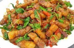 ข้าวกะเพราสามชั้น