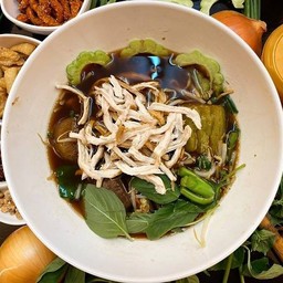 เกาเหลาไก่เนื้อล้วน