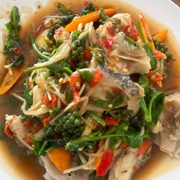 ผัดฉ่าปลาเก๋ารสเด็ดจัดจ้าน🥰🥰