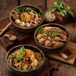 ชามไม้ก๋วยเตี๋ยวเรือ สาขาเทพารักษ์