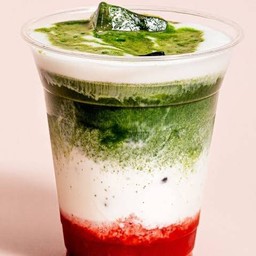 มัจฉะสตรอว์เบอรี่ (Uji Premium Grade)