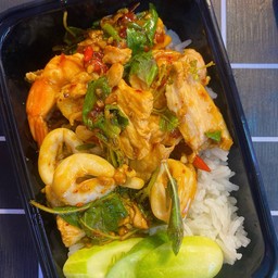 กะเพรารวมมิตร