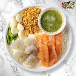 กุ้งแซลมอนยำซีฟู้ดแซ่บซี๊ด