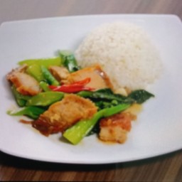 คน้าหมูกรอบ