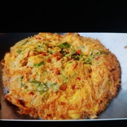 ไข่เจียวกะเพราหมูสับ