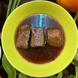 เลือดตุ๋น 3 ชิ้น