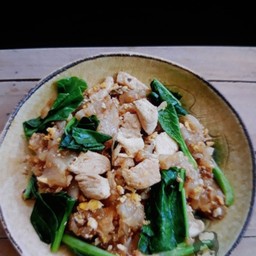 ผัดซีอิ๊วหมู