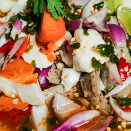 ยำหมูยอไข่เค็ม