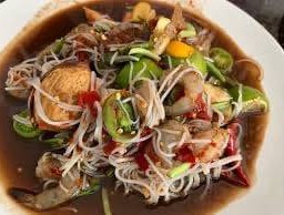 ยำนัวซั่วกุ้งสด